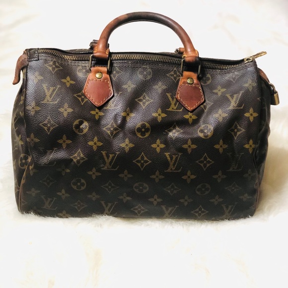 Louis Vuitton Handbags - FREESHIP🥳HOST PICK Authentic Louis Vuitton Speedy